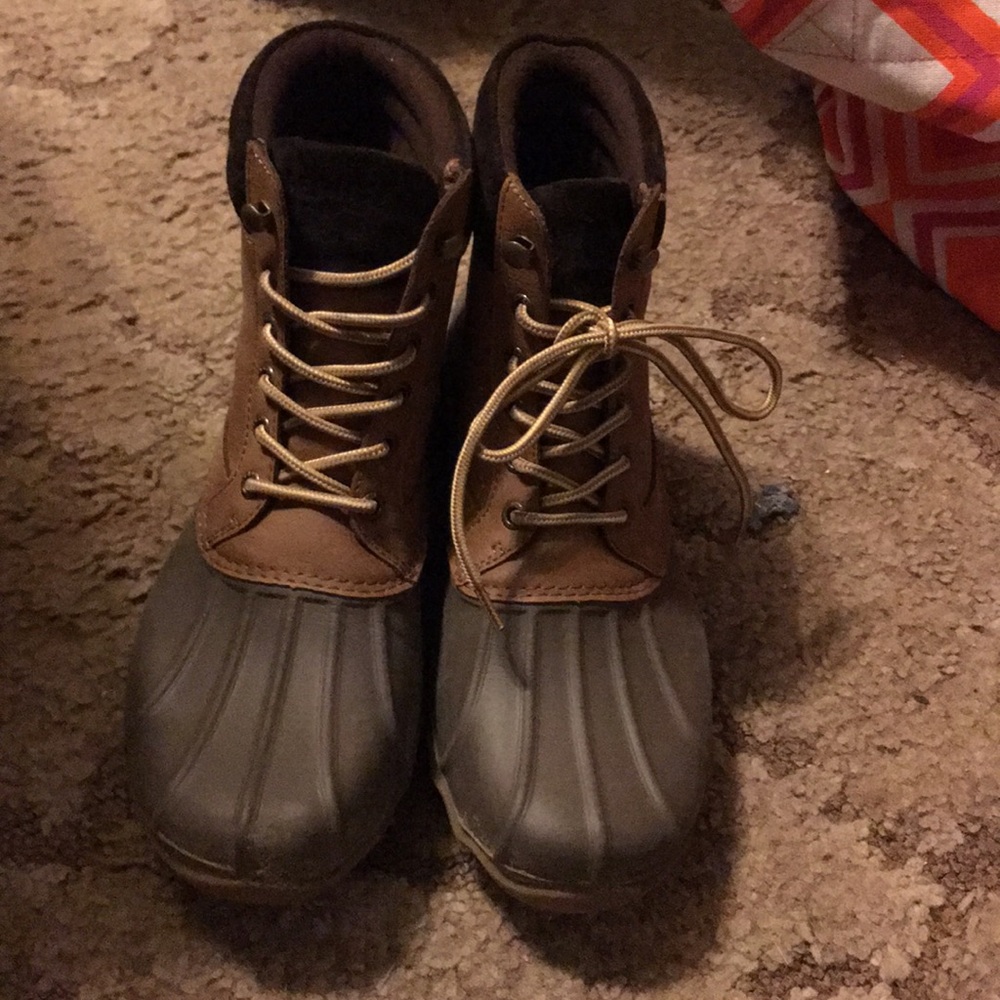 Sperry duck boots